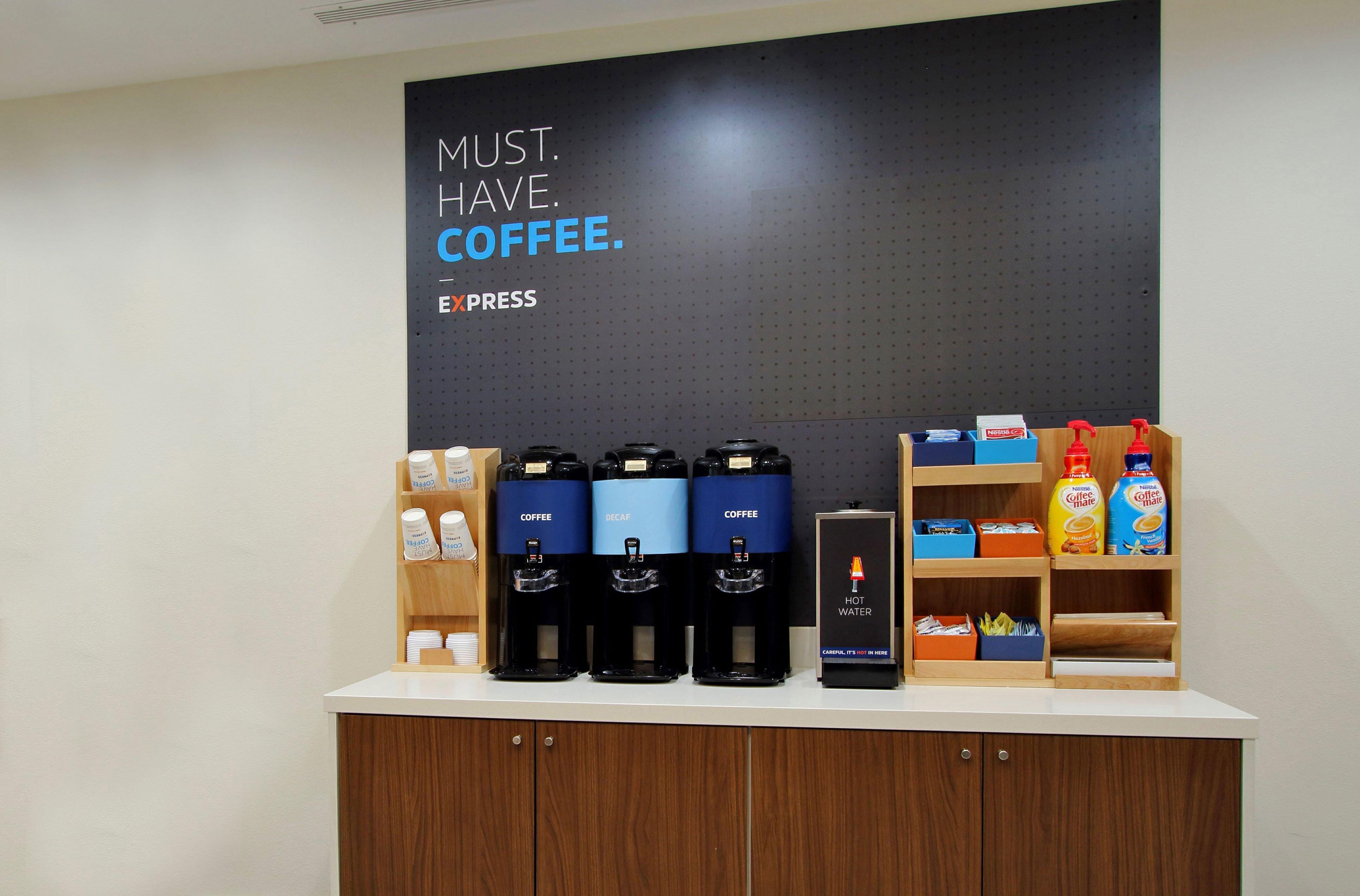 Holiday Inn Express Hotel & Suites Mcpherson By Ihg Zewnętrze zdjęcie